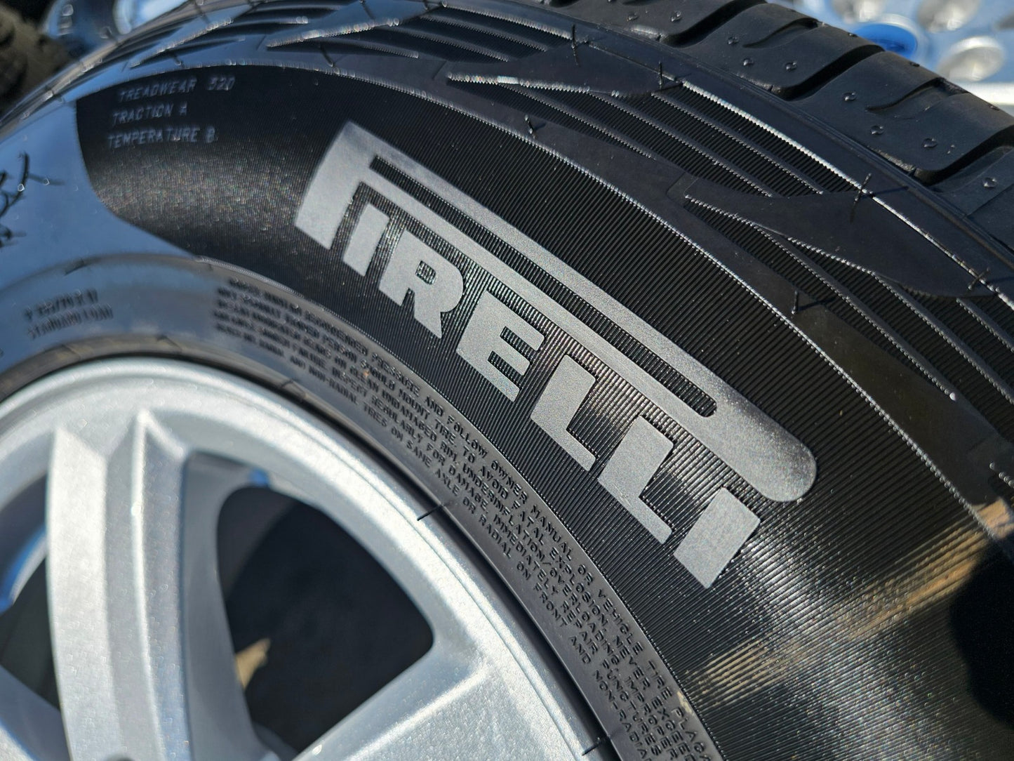 17" Ford F-150 Expedition OEM rims wheels 10339 tires PIRELLI A/T NEW
