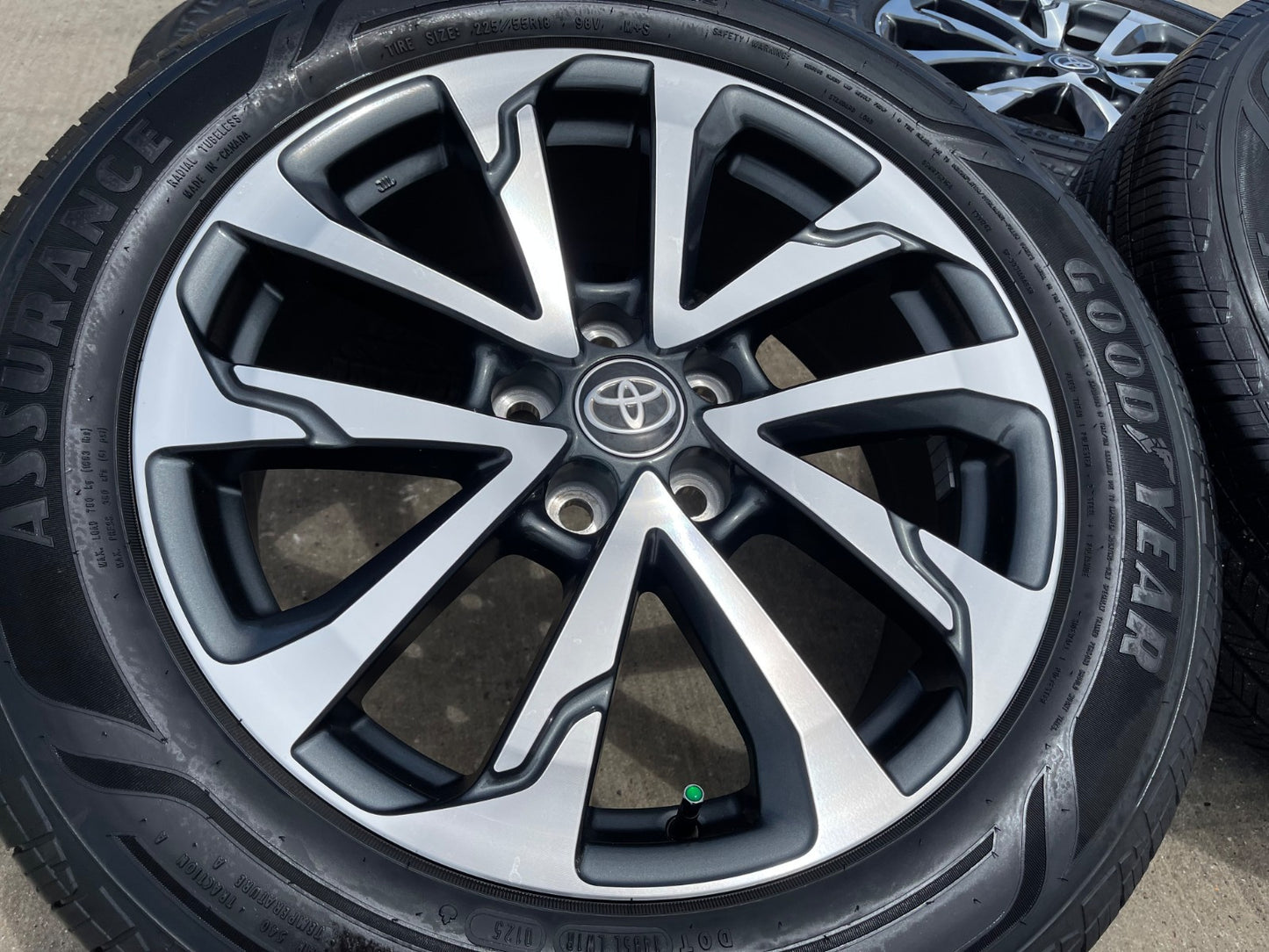 18" Toyota Corolla Cross RAV4 NX200T OEM 75271 wheels rims Camry SET 2025 2026