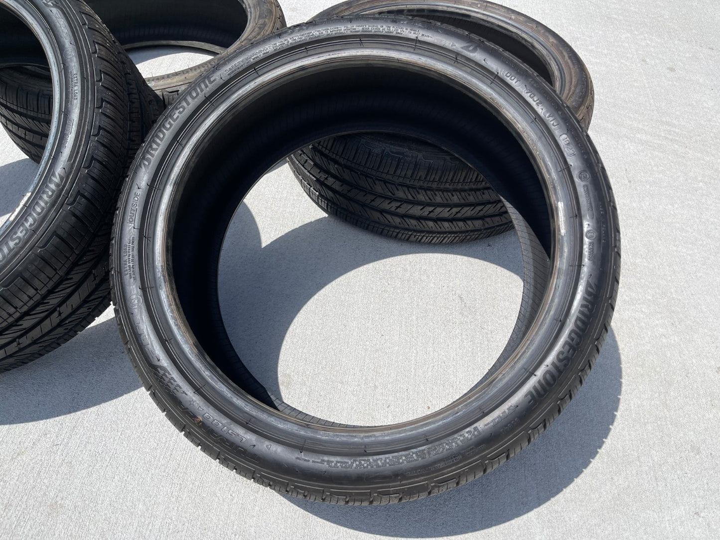 (4) 225/40/19 Bridgestone Turanza LS100A RFT tires 225/40R19 93H