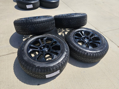 20" Chevy Tahoe Silverado OEM 14090 95417 wheels rims tires SET GOODYEAR A/T