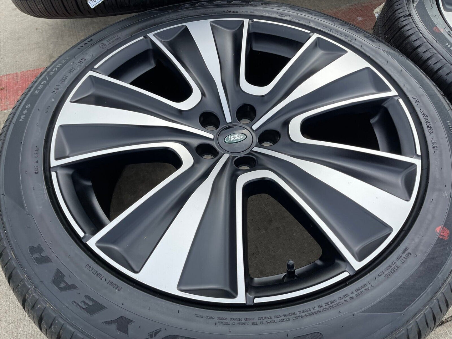 22" Range Rover AUTOBIOGRAPHY OEM wheels rims tires Land 2023 2024 2025 NEW