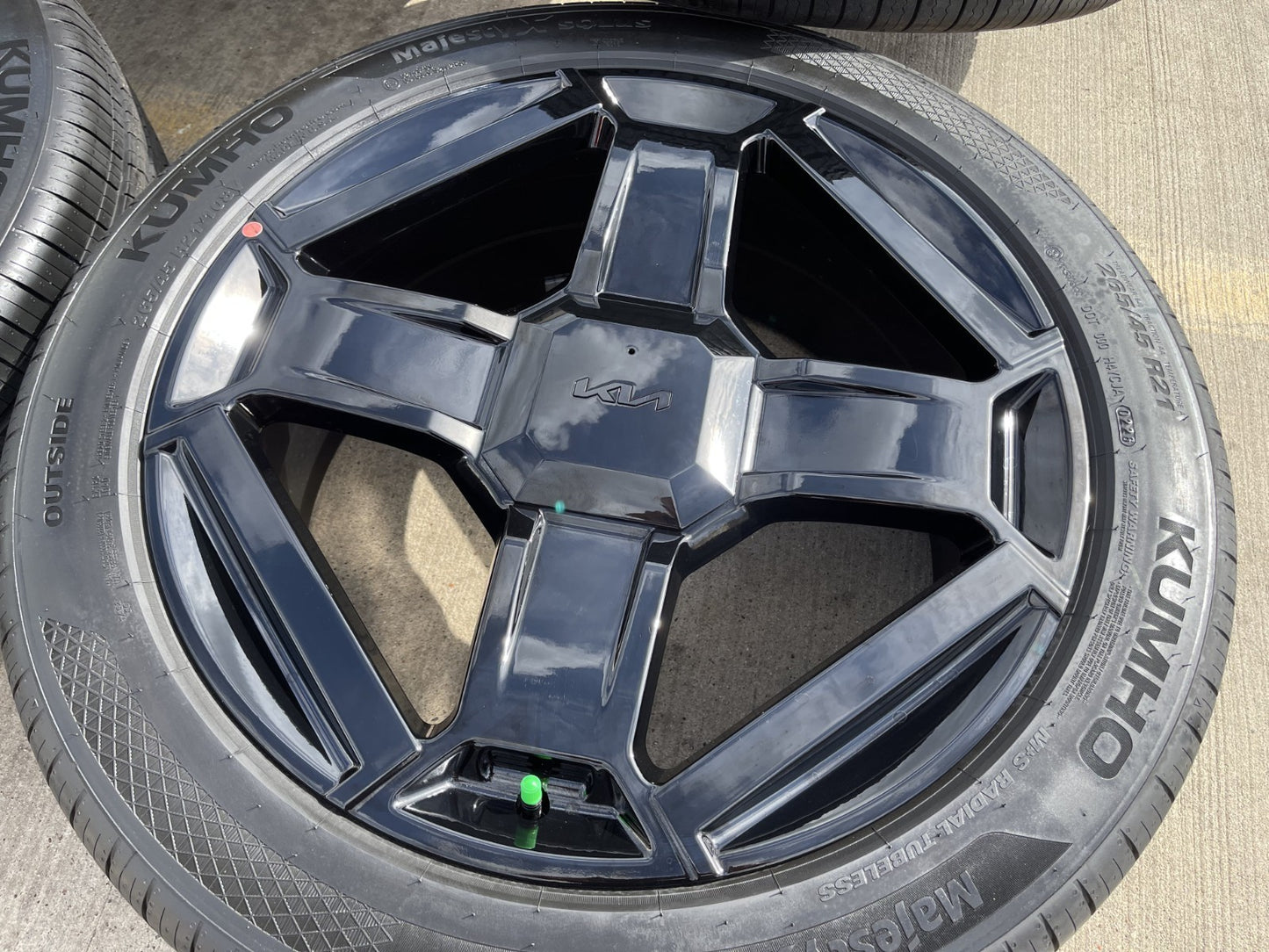 21" Kia Telluride Prestige OEM wheels rims Sorento Sedona 2025 2026 2027 NEW