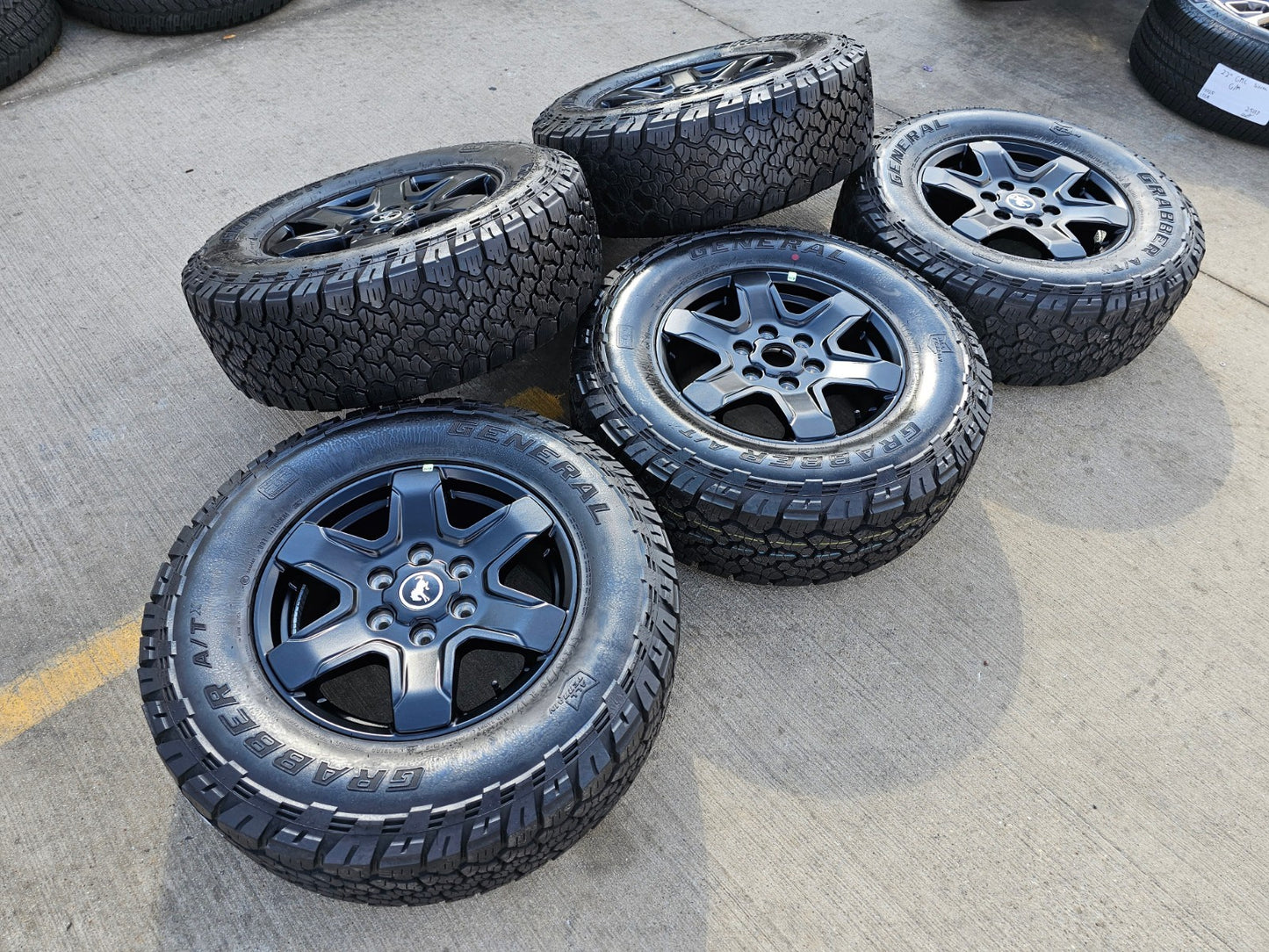 17" Ford Bronco wheels rims 95292 10383 SASQUATCH Ranger 2024 2025 GENERAL A/TX