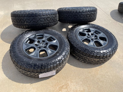 18" Toyota Tacoma TRD OEM 10544 wheels rims Land Cruiser Tundra SET TOYO A/T3