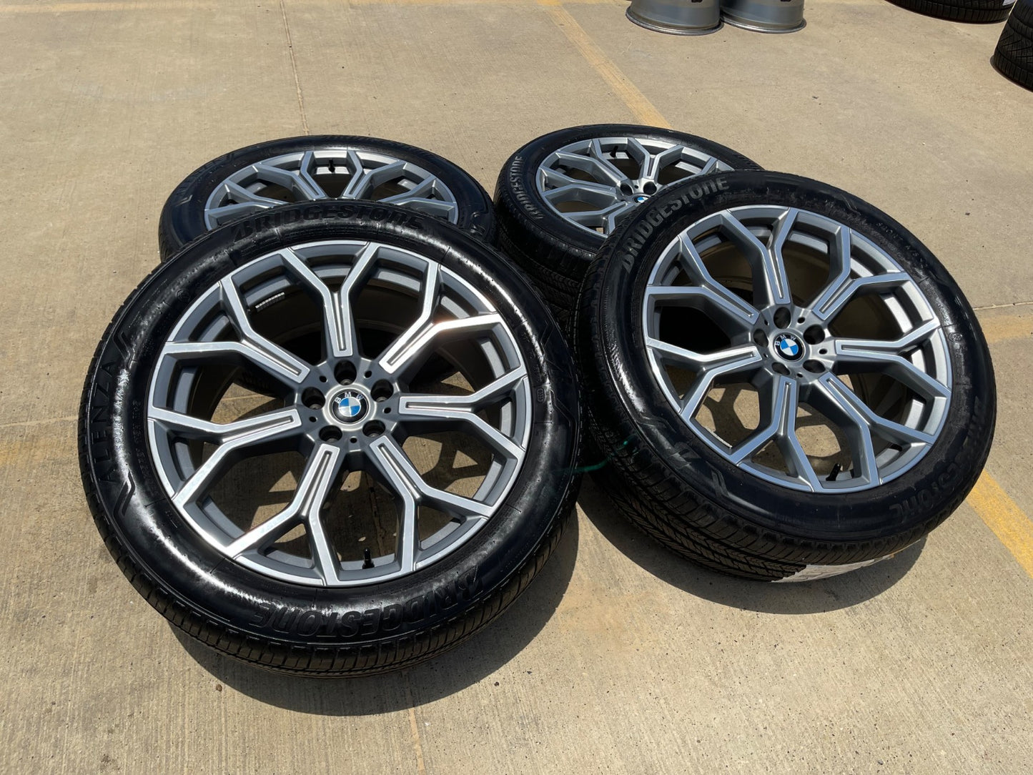 21" BMW X6 X7 OEM 86533 96409 Series 753 wheels rims tires BRIDGESTONE