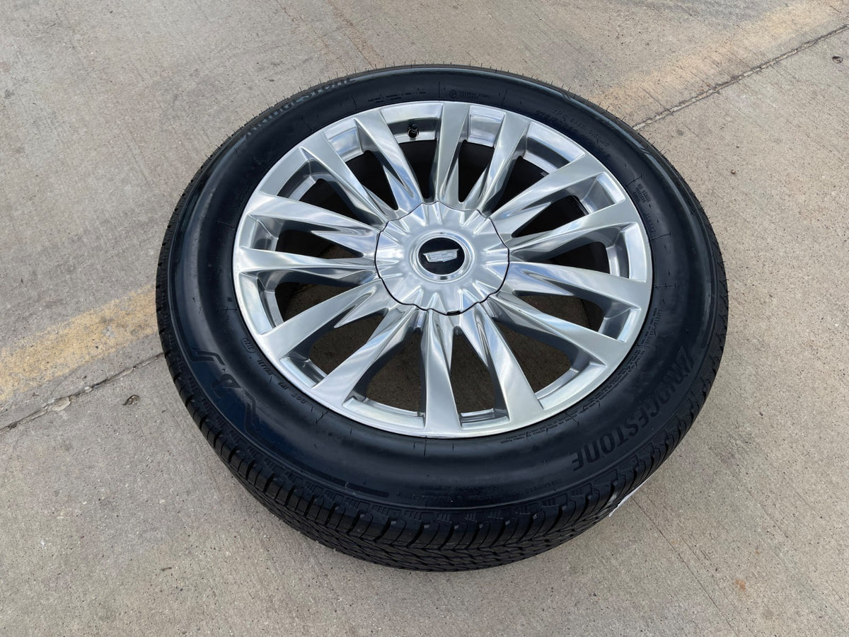 22" Cadillac Escalade Platinum OEM wheel rim 95026 4873 tire spare single