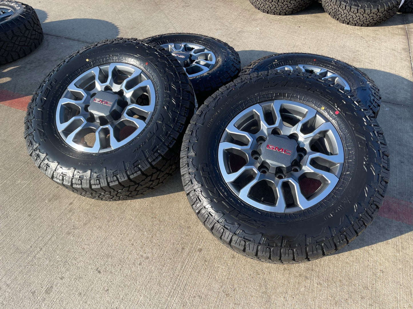 18" GMC Sierra AT4X Chevy Silverado 2500 3500 OEM 5949 wheels rims FALKEN NEW