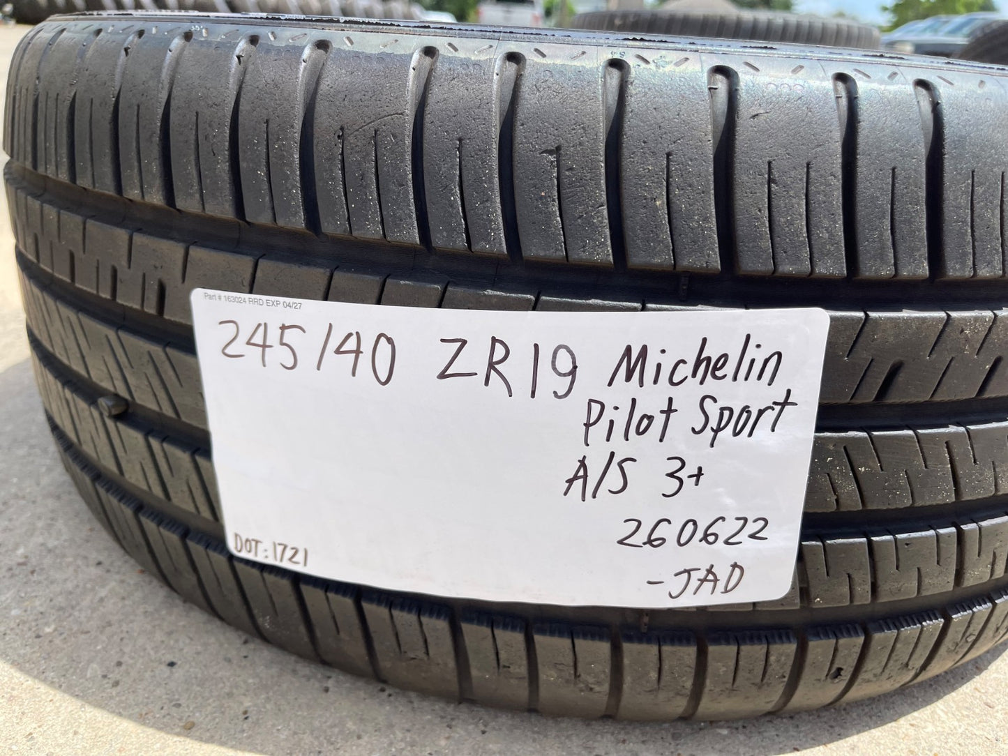 (1) 245/40/19 Michelin Pilot Sport A/S 3 All Season Plus + 98Y XL 245/40R19 tire