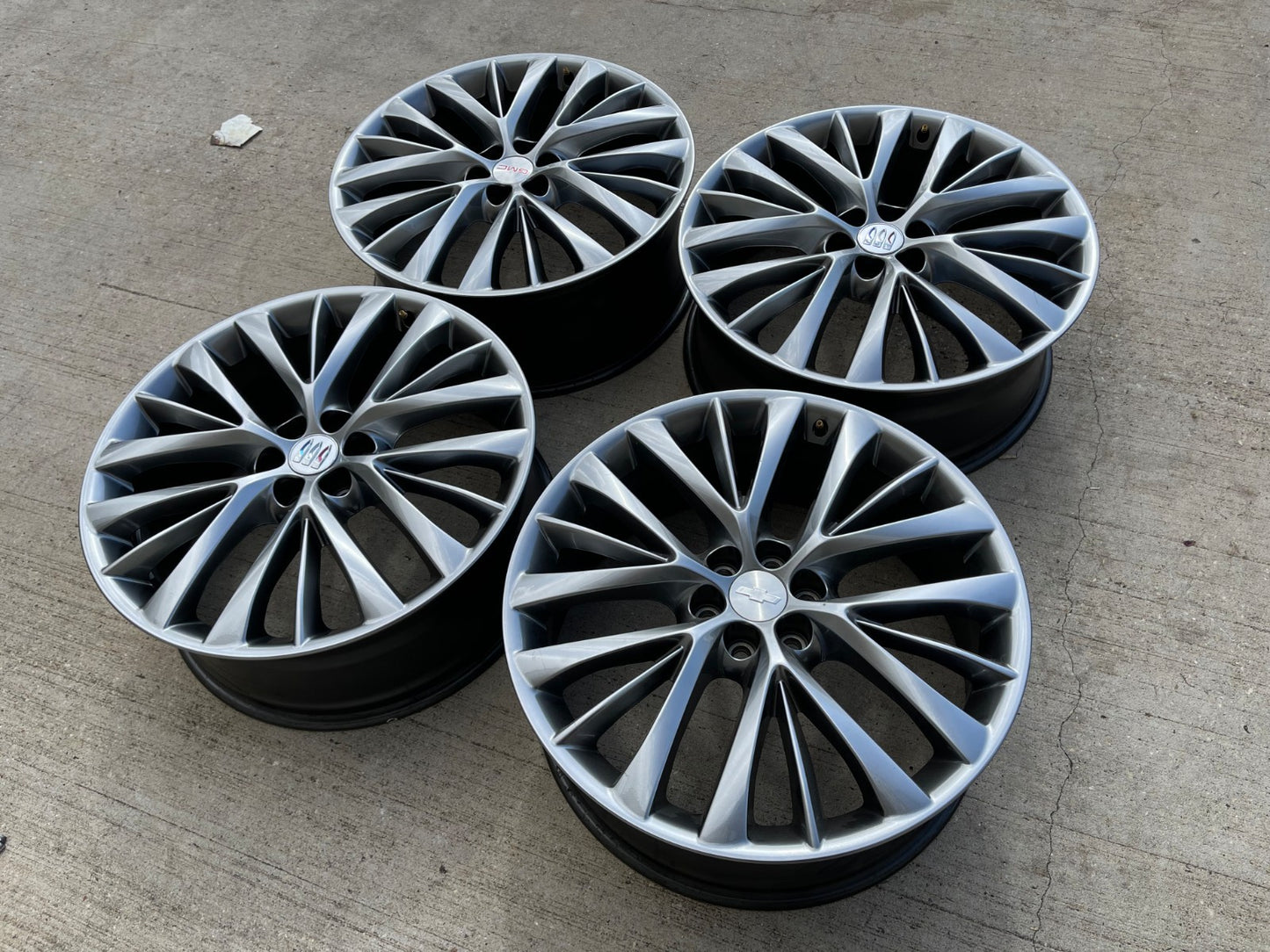 22" Buick Enclave OEM 90043 wheels rims Blazer Acadia Traverse XT6 2025 2026 NEW
