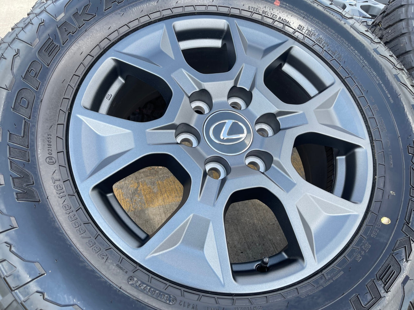 18" Lexus GX550 OEM 10544 wheels rims Land Cruiser Tundra Sequoia NEW FALKEN AT3