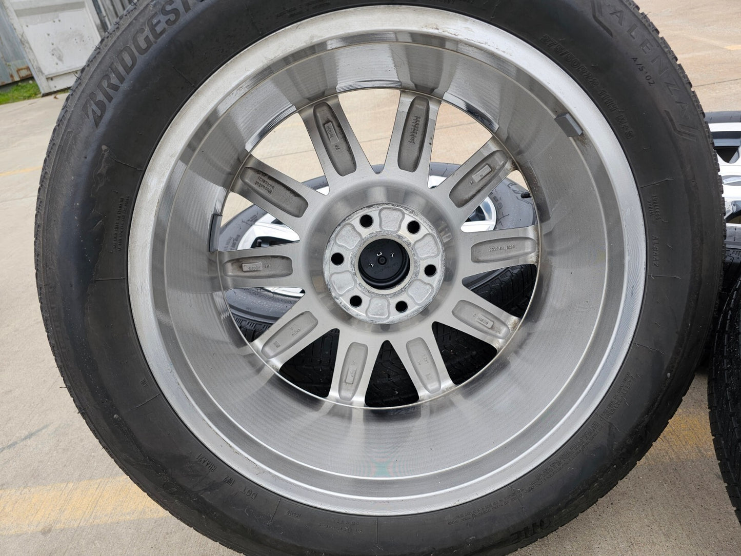 22" Cadillac Escalade Platinum OEM ORIGINAL 95078 4874 wheels rims BRIDGESTONE