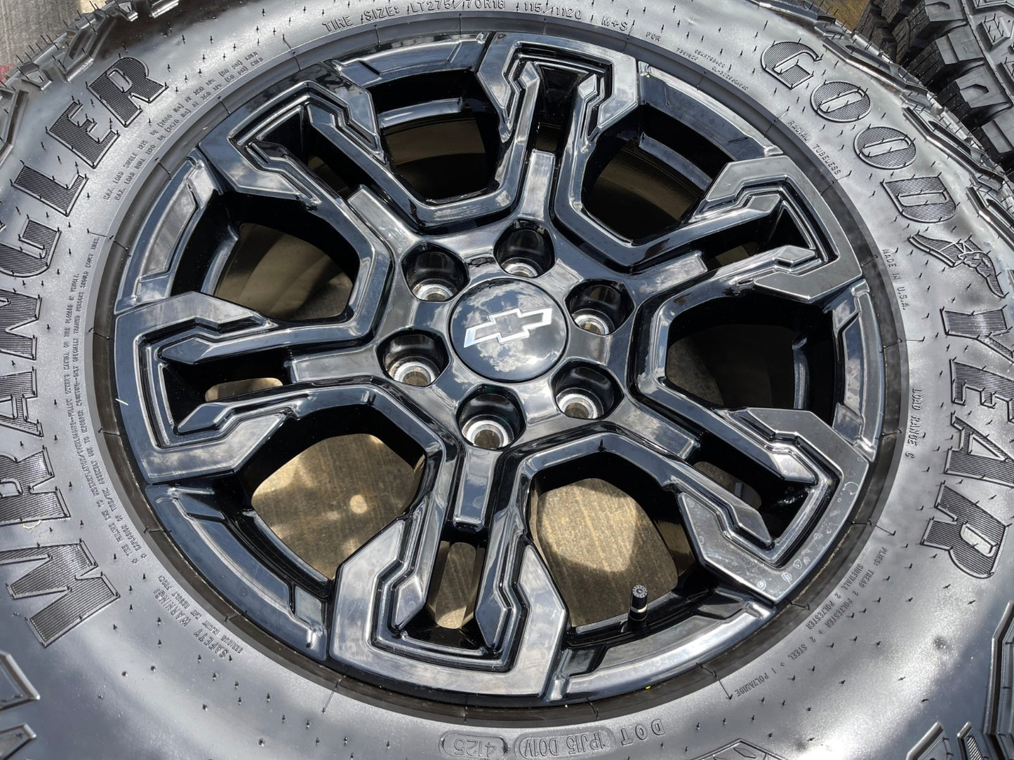 18" Chevy Silverado ZR2 Tahoe Sierra OEM 95415 SET wheels rims 2026 NEW
