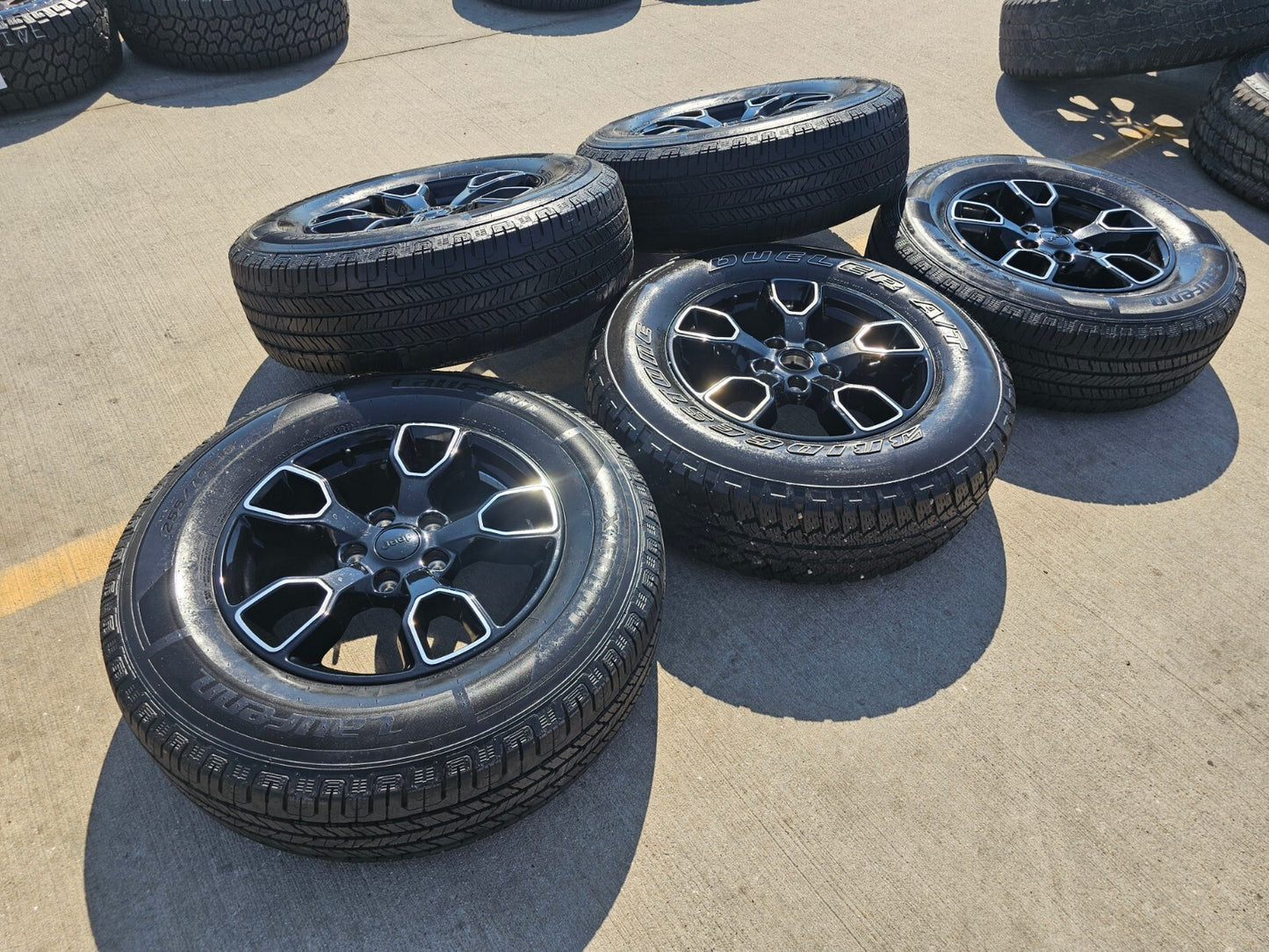 18" Jeep Wrangler SMOKY MOUNTAIN Black OEM 9198 wheels rims tires