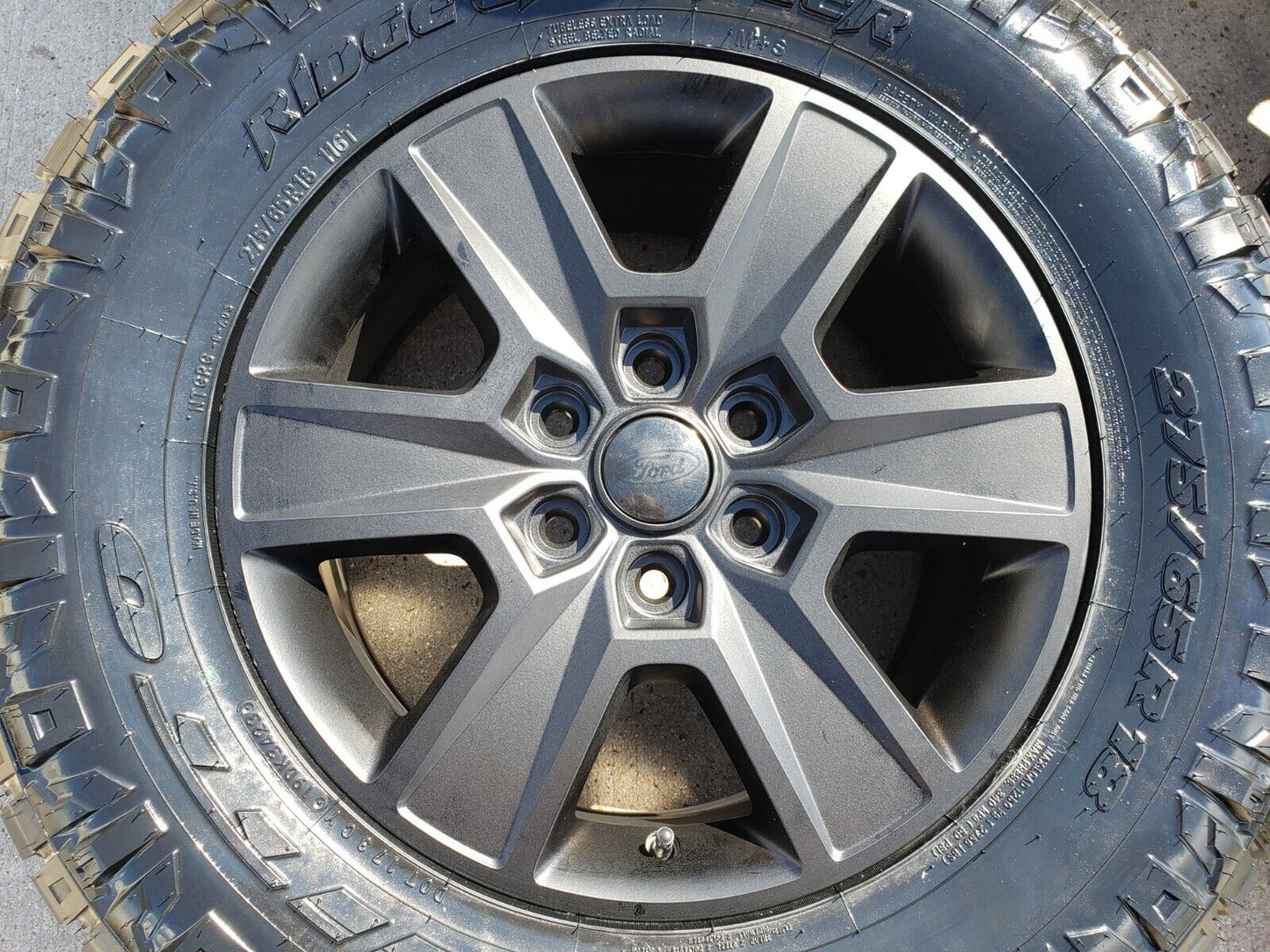 18" Ford F-150 Expedition TREMOR OEM rims wheels 3997 NEW NITTO