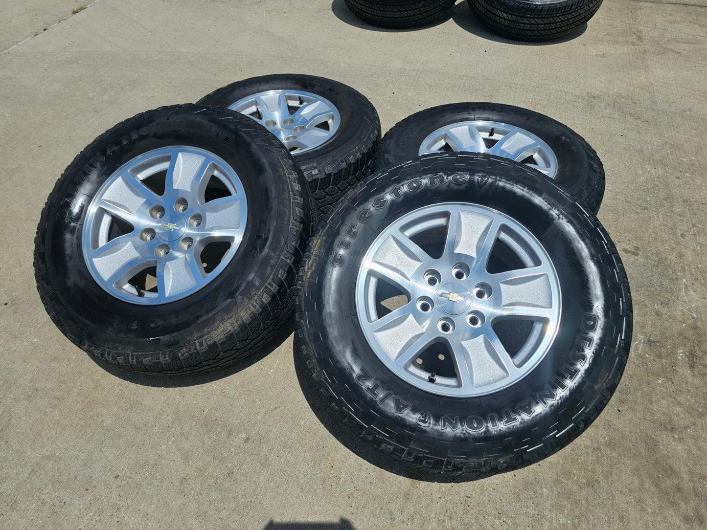 17" Chevy Silverado GMC Sierra OEM wheels rims 5657 Canyon Colorado SET