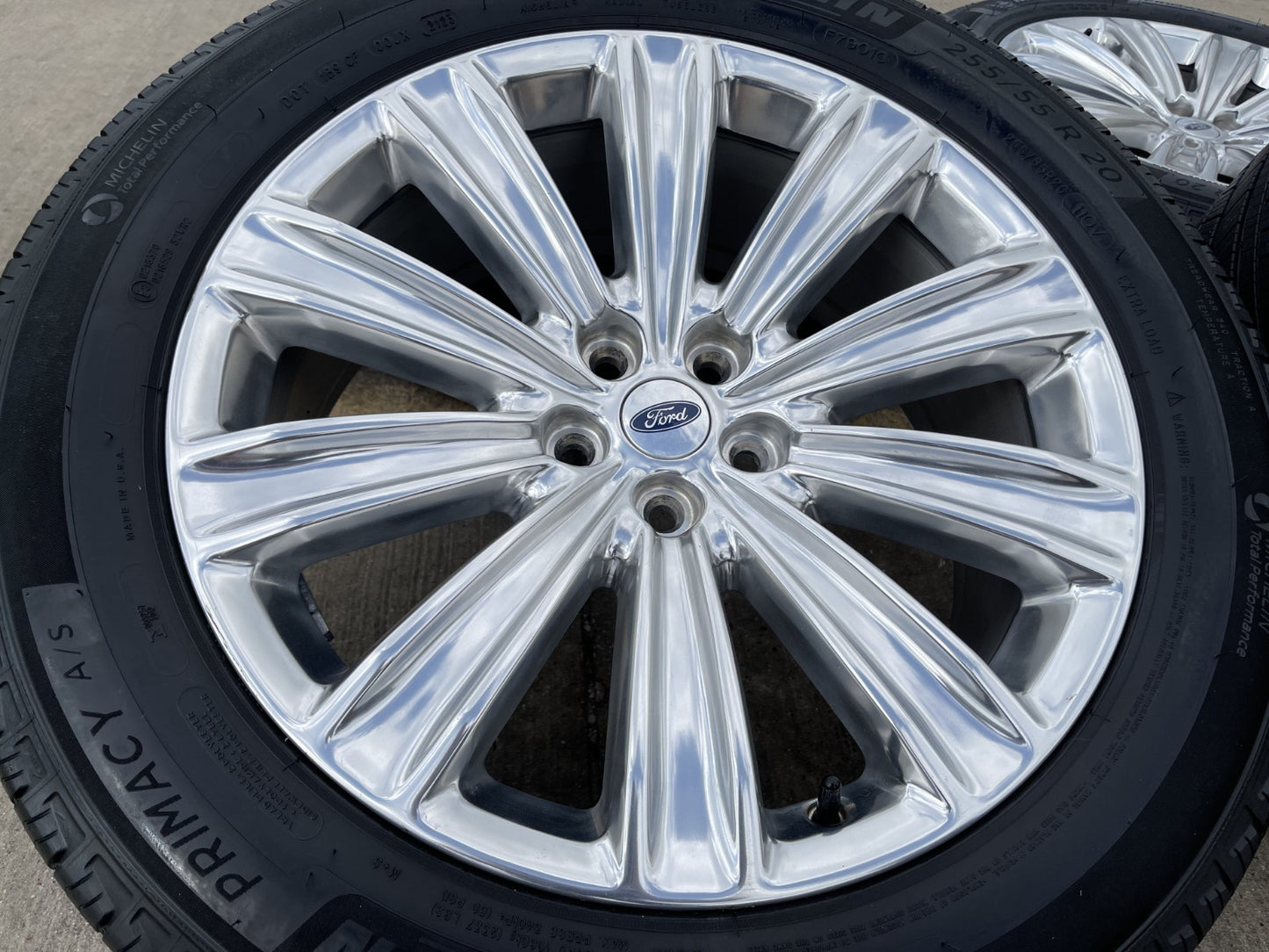 20" Ford Explorer Limited OEM rims wheels 10269 Lincoln Aviator MICHELIN