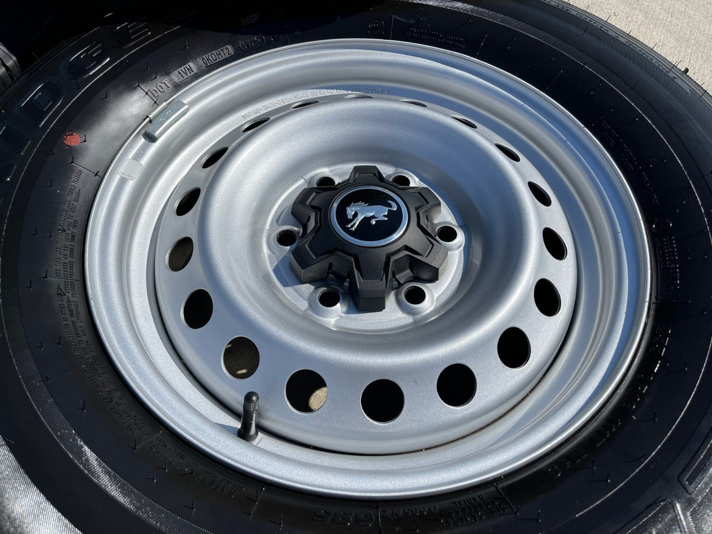16" Ford Bronco steel wheels rims tires 10226 Ranger 2023 2024 2025 2026 NEW