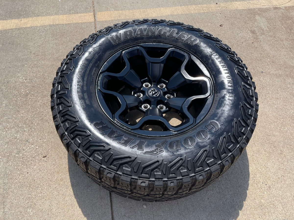 18" Dodge Ram 1500 TRX RHO Black OEM 66002 wheel rim TERRITORY A/T 35"