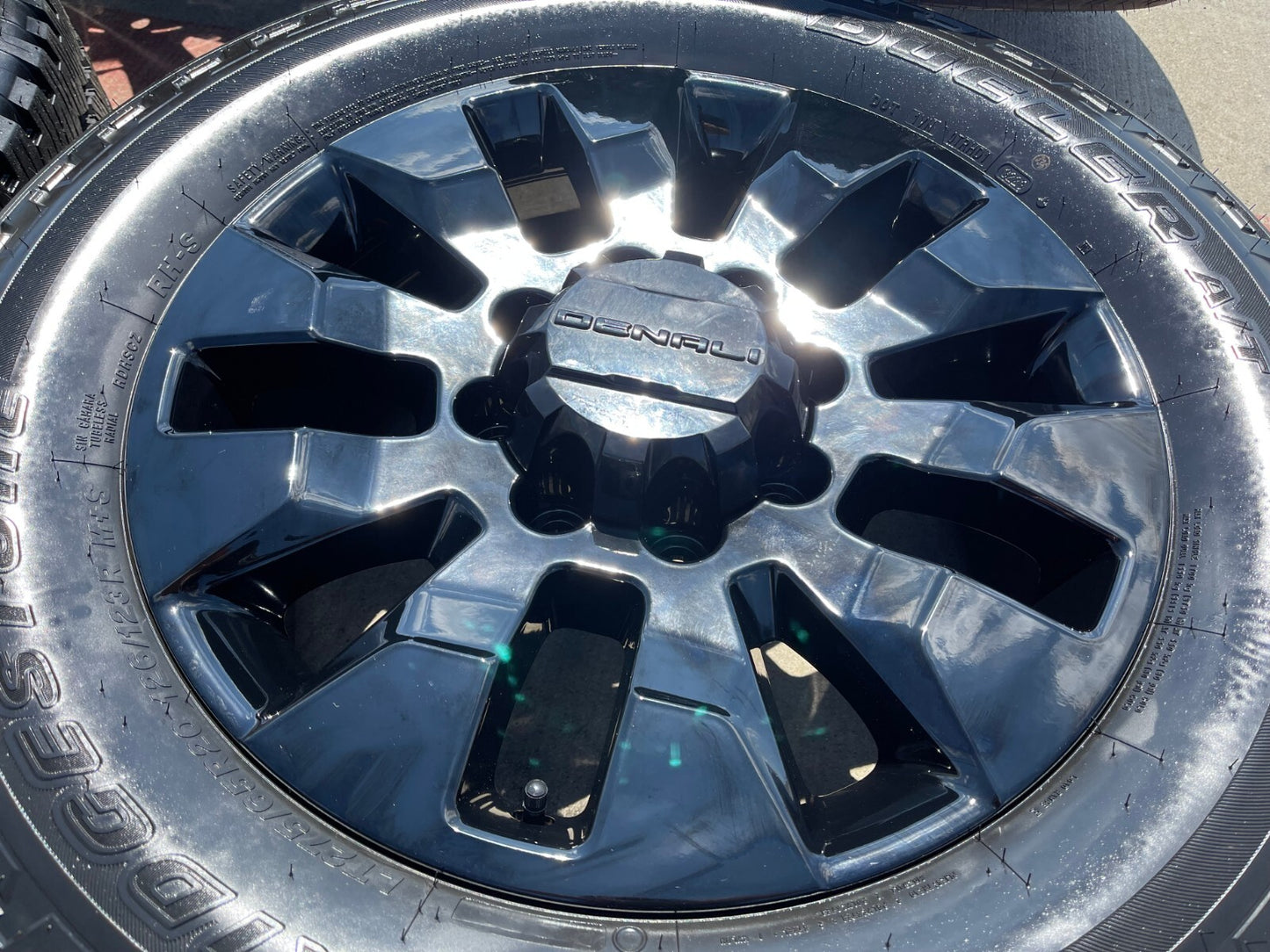 20" GMC Sierra DENALI Chevy Silverado 2500 3500 OEM 5960 5947 wheels rims NEW