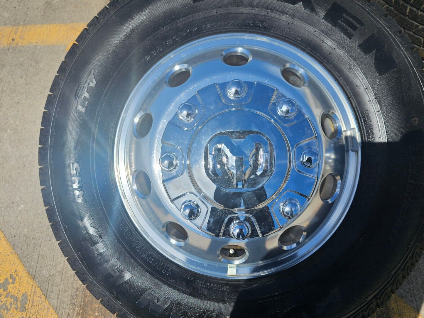 17" Dodge Ram 3500 Dually Laramie 8x200 wheels rims 2701 2702 OEM 2023 2024 NEW