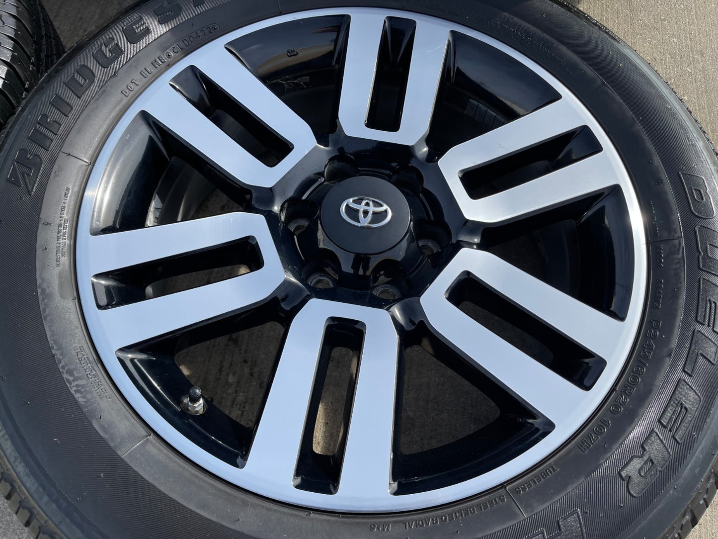 20" Toyota Tacoma 4Runner FJ Cruiser Lexus OEM 69561 wheels rims BRIDGESTONE