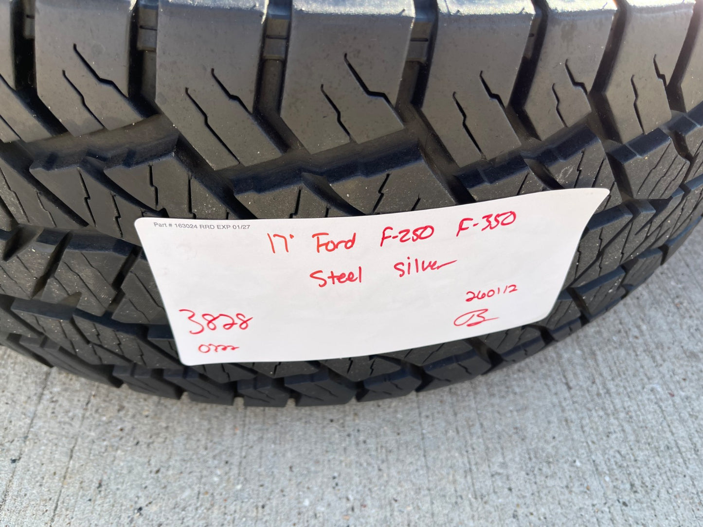 17" Ford F-250 F-350 OEM 3828 wheels rims tires HANKOOK DYNAPRO A/T2 35"