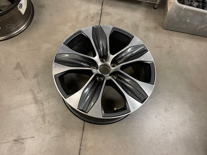 18" Toyota Highlander OEM 75264 wheel rim 2020 2021 2022 2023 2024 2025