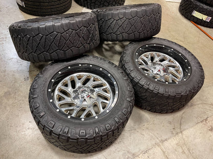 20" Fuel Triton Silverado Ford F-150 RAM Tacoma chrome wheels rims 6x139 6x135