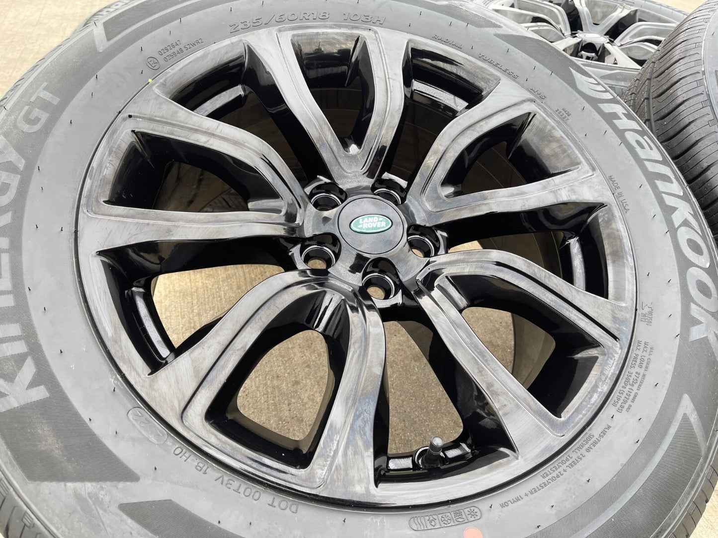 18" Land Rover Discovery Sport OEM wheels rims 72256 Velar Evoque NEW