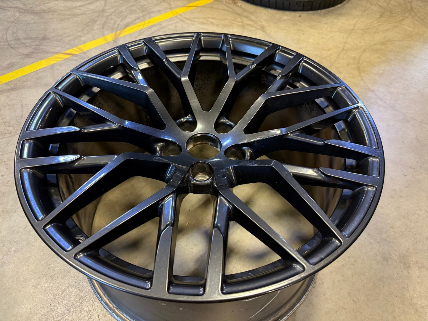 20" 20x11 Audi R8 OEM 59008 wheel rim 2017 2018 2019 2020 2021 2022 2023 REAR