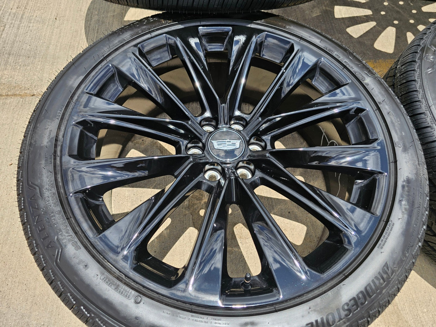 24" Cadillac Escalade V OEM ONYX wheels rims 2023 2024 2025 2026 2027 NEW