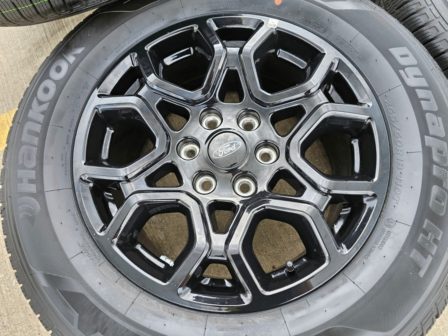 18" Ford F-150 OEM rims wheels 95049 10340 Expedition 2023 2024 2025 2026 NEW