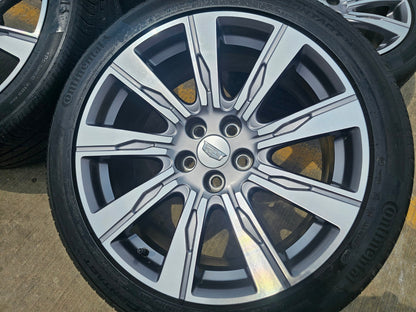20" Cadillac XT4 OEM 4826 wheels rims tires 2022 2023 2024 2025 2026 2027