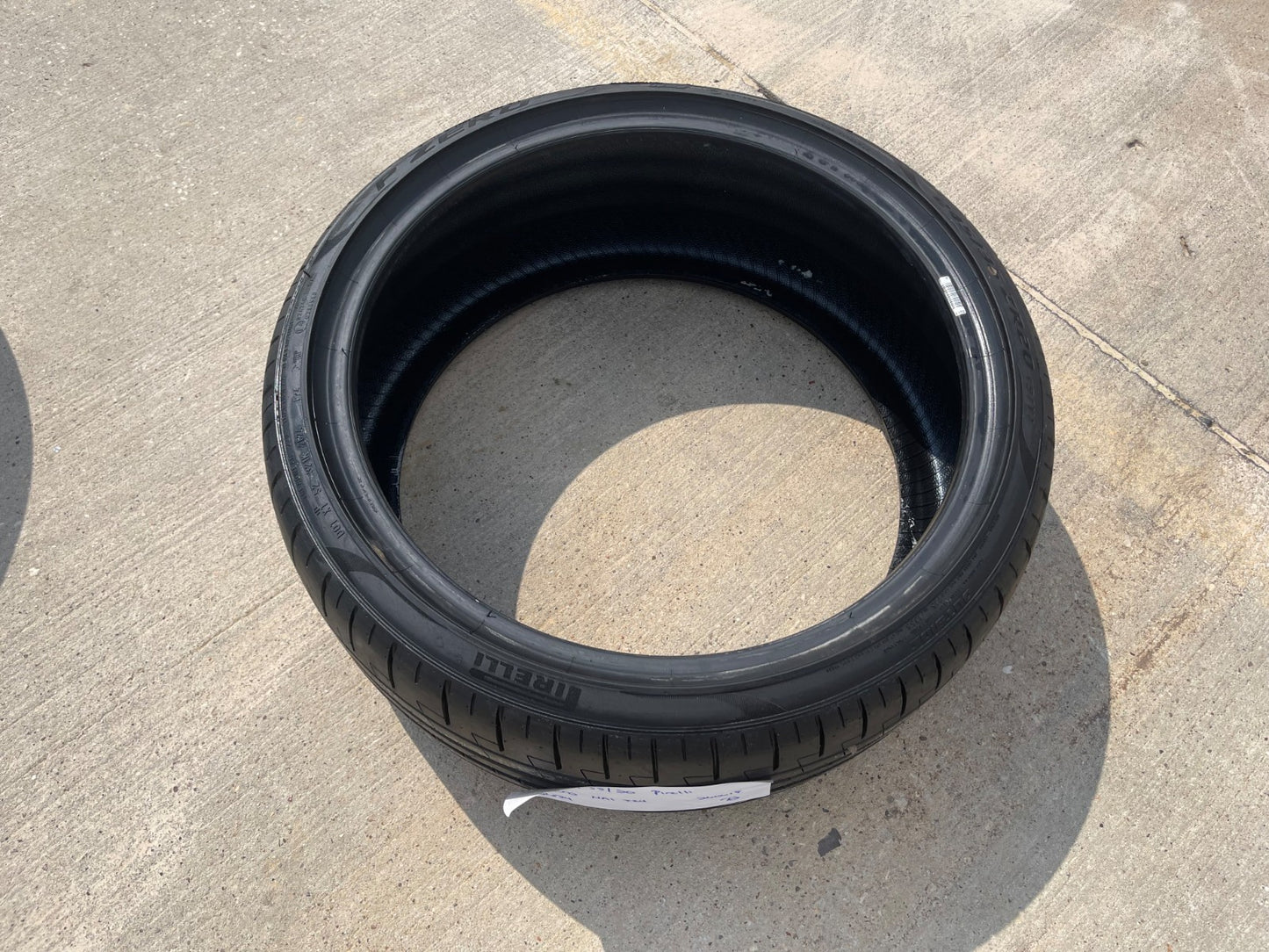 (1) 245/35/20 Pirelli P Zero tire 91Y M+S 245/35r20 NA1 NEW TAKE OFF!