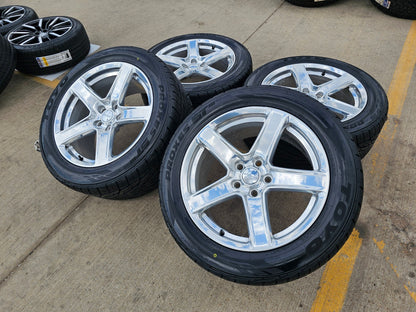 20" Jeep Grand Cherokee SRT Trackhawk OEM 9172 wheels rims tires NEW