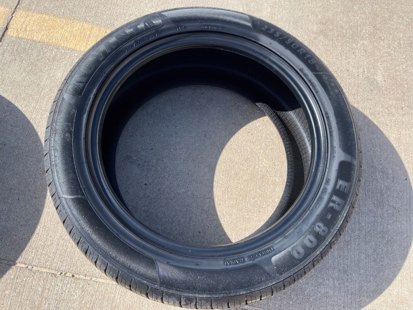 (1) 235/50/18 Advanta ER-800 A/S tire 235/50R18 97H NEW