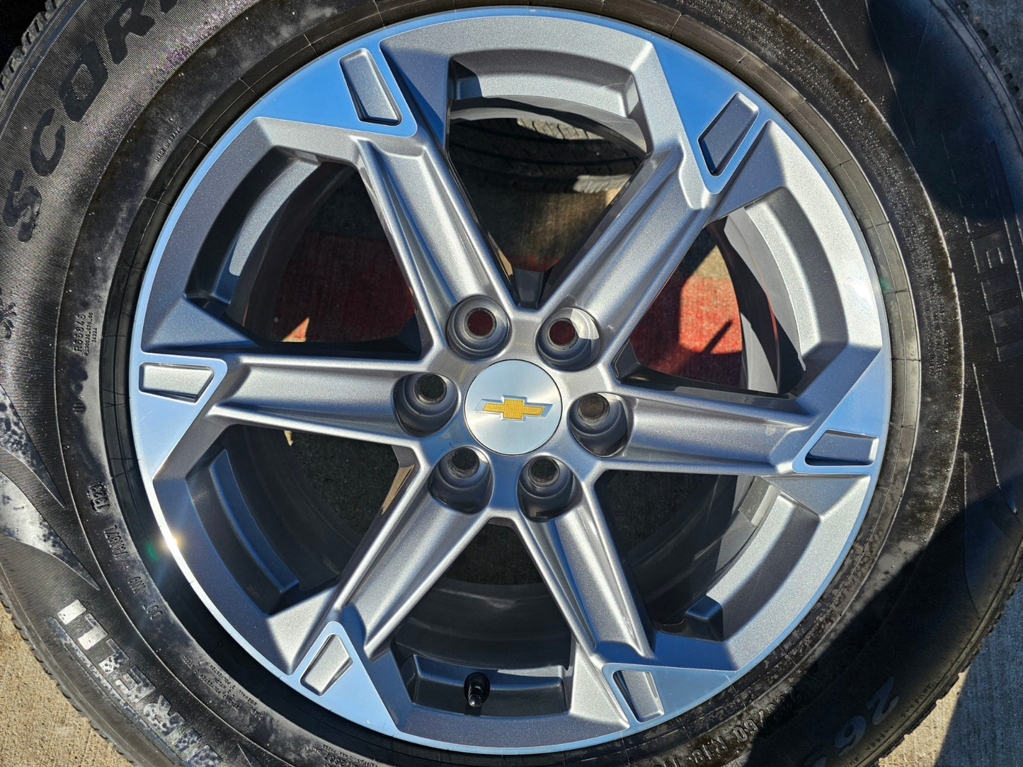 18" Chevy Blazer Traverse GMC Acadia OEM 14083 wheels rims tires PIRELLI