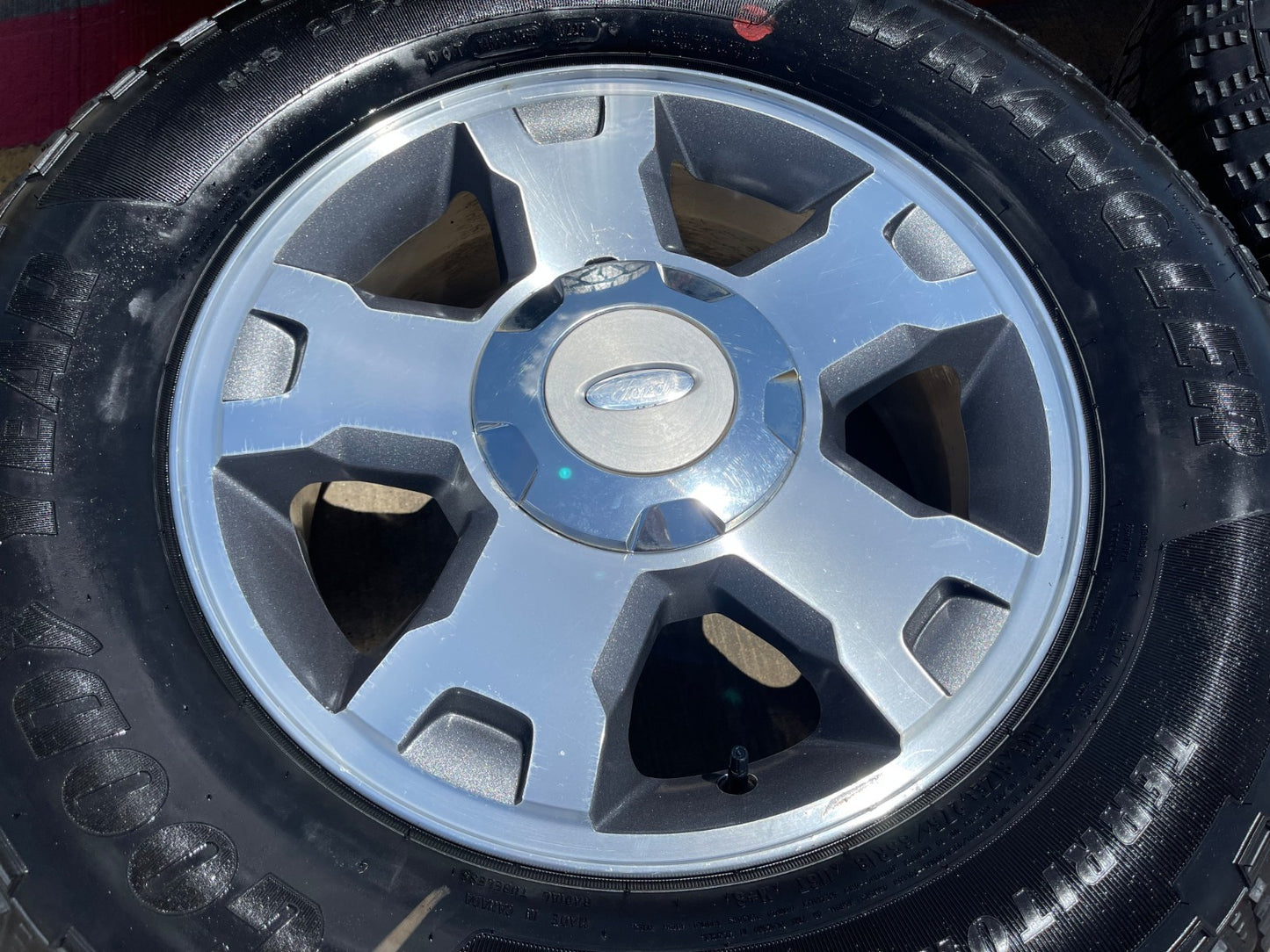 18" Ford F-150 Expedition 3779 OEM rims wheels tires SET GOODYEAR NEW