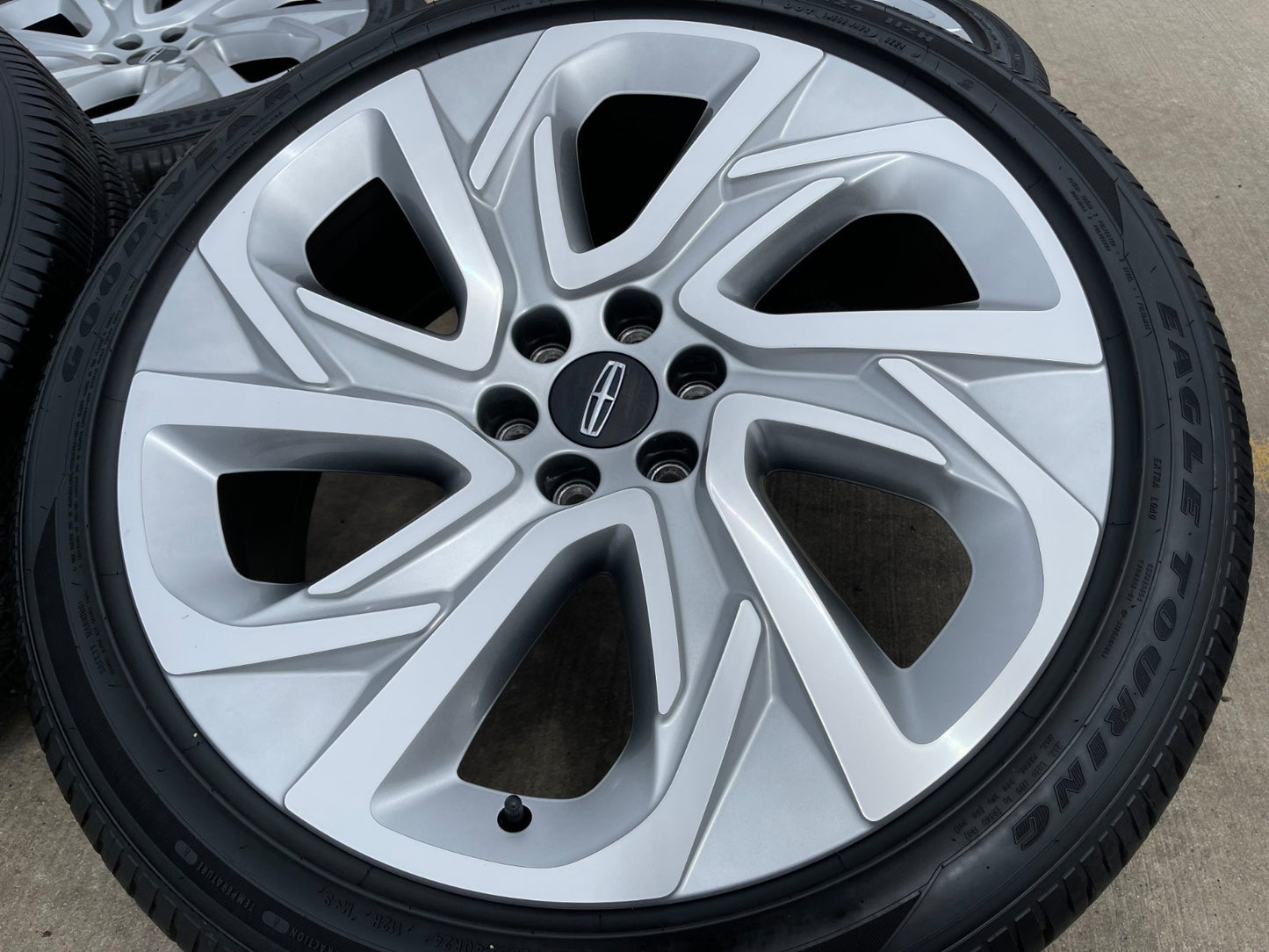 24" Lincoln Navigator BLACK LABEL OEM 10669 rims wheels Ford 2024 2025 2026 NEW