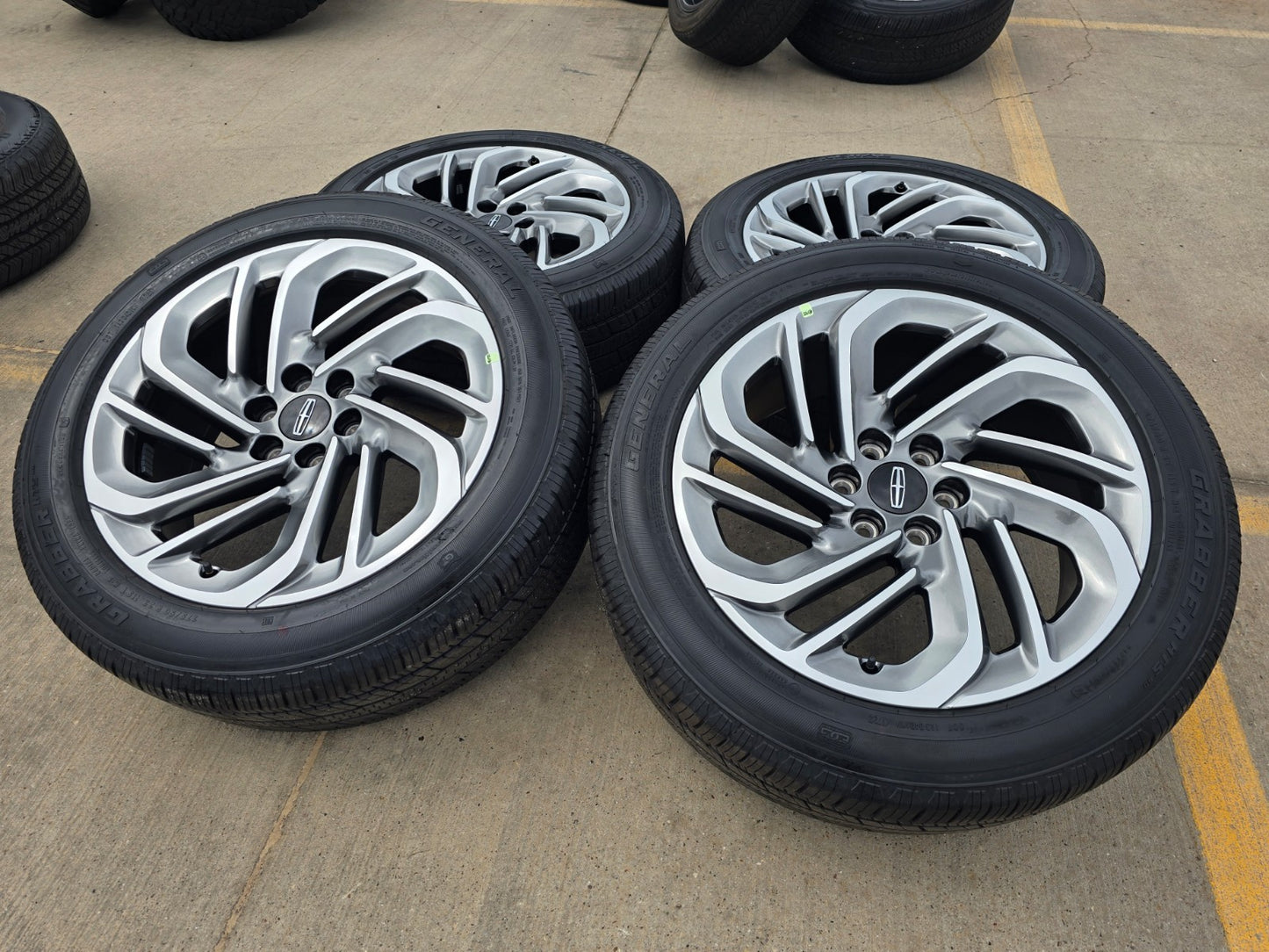 22" Lincoln Navigator OEM 94225 rims wheels SET BLACK LABEL GENERAL