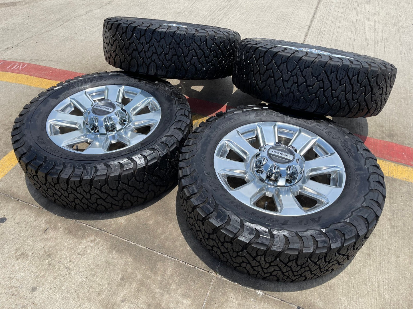 20" Ford F-250 F-350 Platinum OEM rims wheels 10103 tires BFG KO3 A/T