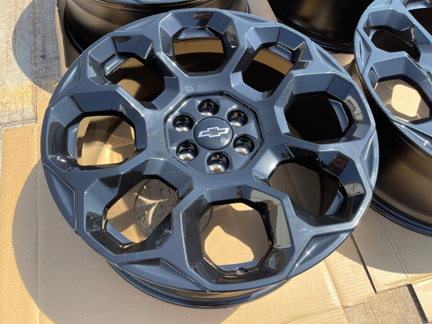 24" GMC Yukon Sierra Tahoe Cadillac Escalade OEM wheels rims 2025 2026 2027 NEW