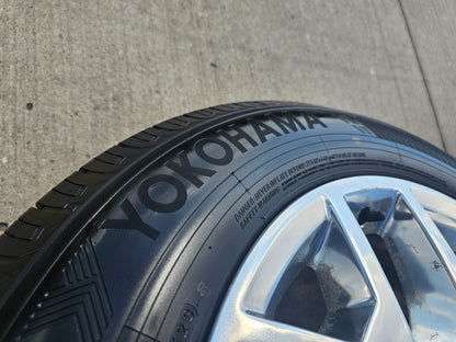 20" GMC Yukon Chevy Tahoe OEM Y spoke wheels rims 5698 tires