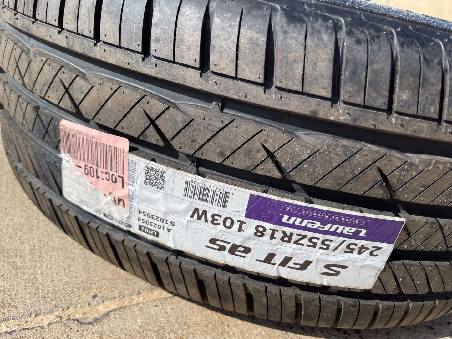 (1) 245/55/18 Laufenn S Fit A/S tire 245/55R18 103W NEW