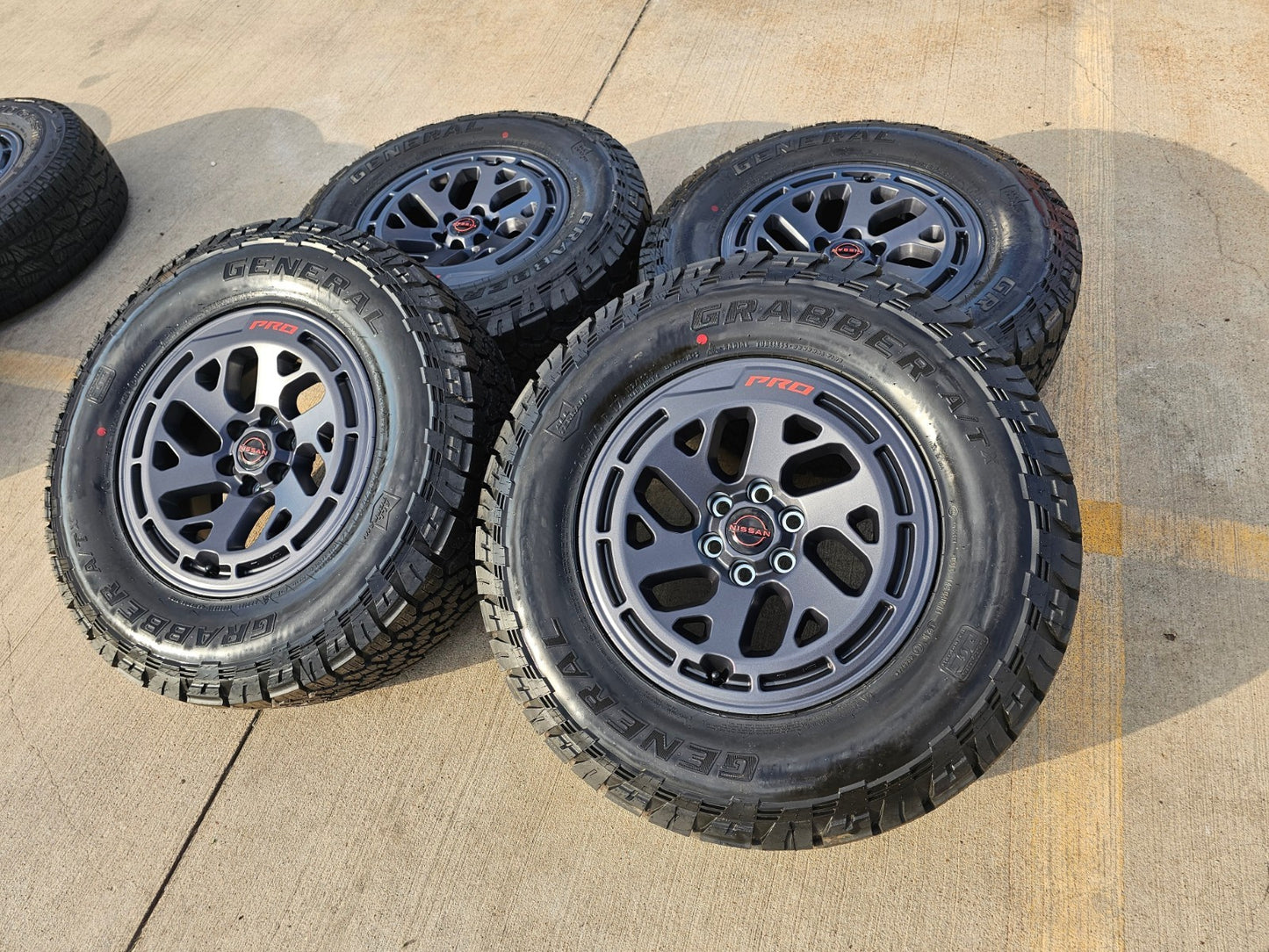 17" Nissan Frontier X-PRO OEM 62270 Desert Runner wheels rims GENERAL A/TX NEW