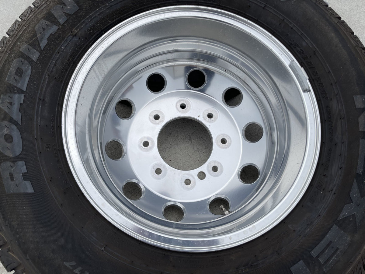 (1) 17" Dodge Ram 3500 Dually Laramie 8x200 REAR wheel rim 2702 OEM tire NEXEN