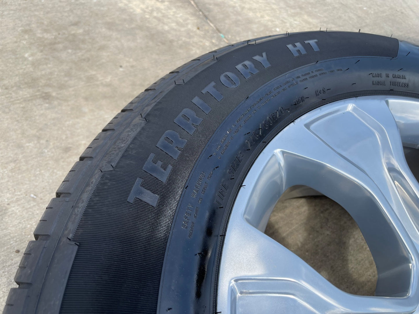 20" Ford F-150 PLATINUM OEM rims wheels 10348 SET Expedition tires GOODYEAR NEW