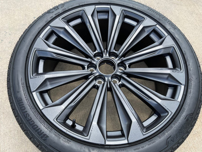 (1) 24" Cadillac Escalade V OEM 84949597 wheel rim tire 2025 2026 2027