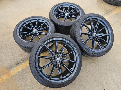 19" Toyota Supra GR OEM 75327 wheels rims 5x112 BMW Z4 2024 2025 2026 MICHELIN