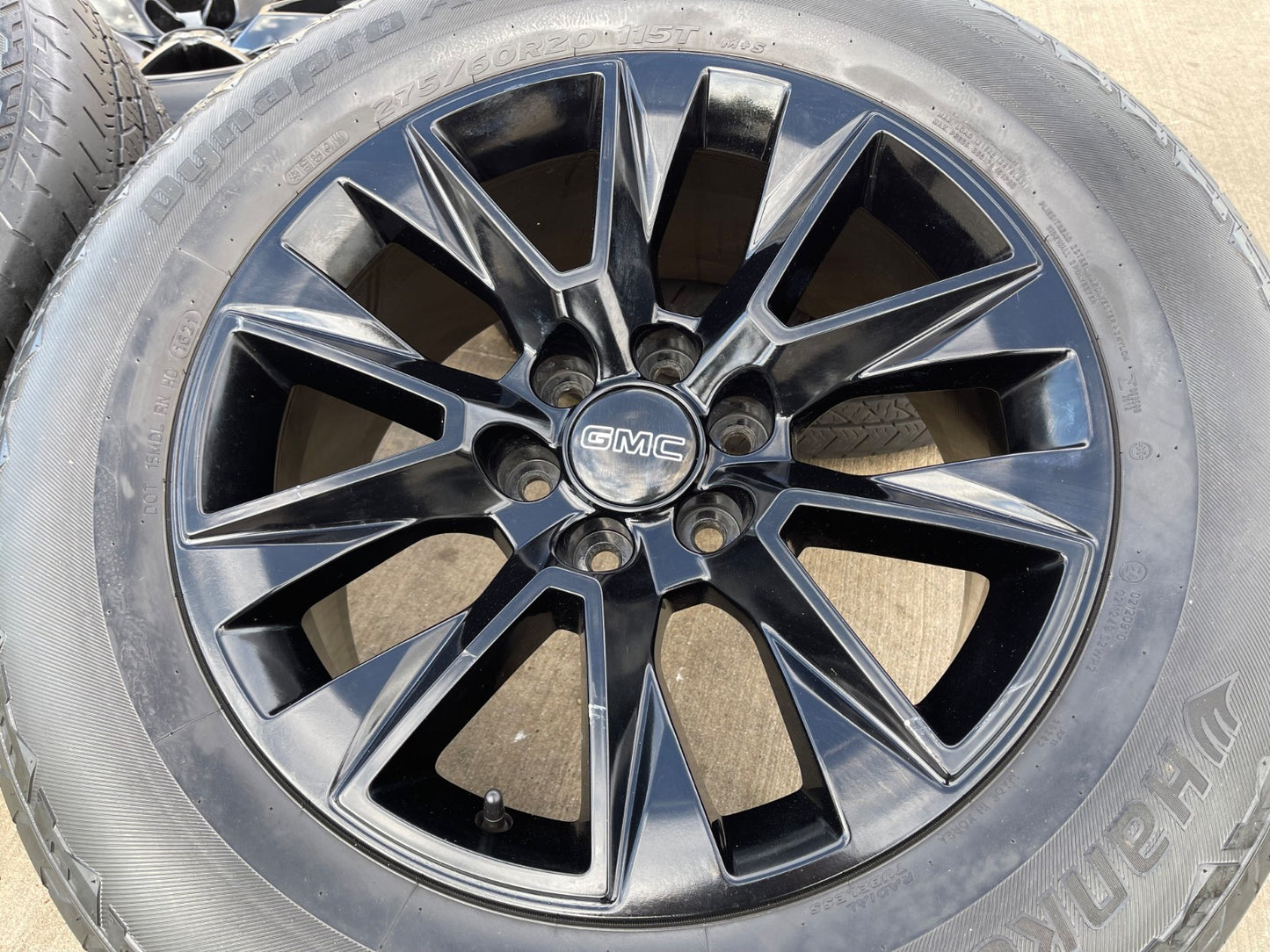 20" Chevy Tahoe Silverado OEM 5919 wheels rims GMC Yukon HANKOOK A/T2